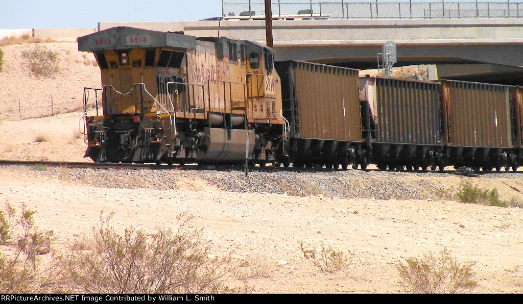 EB Unit Empty Hooper Frt at Erie NV W-Pshr -94